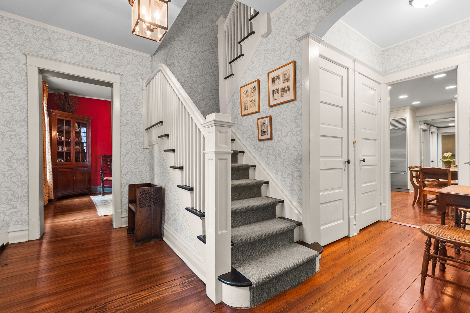 595 Washington Road Lake Forest, IL 60045 - Photo 3 of 28 a view of entryway with wooden floor and furniture
