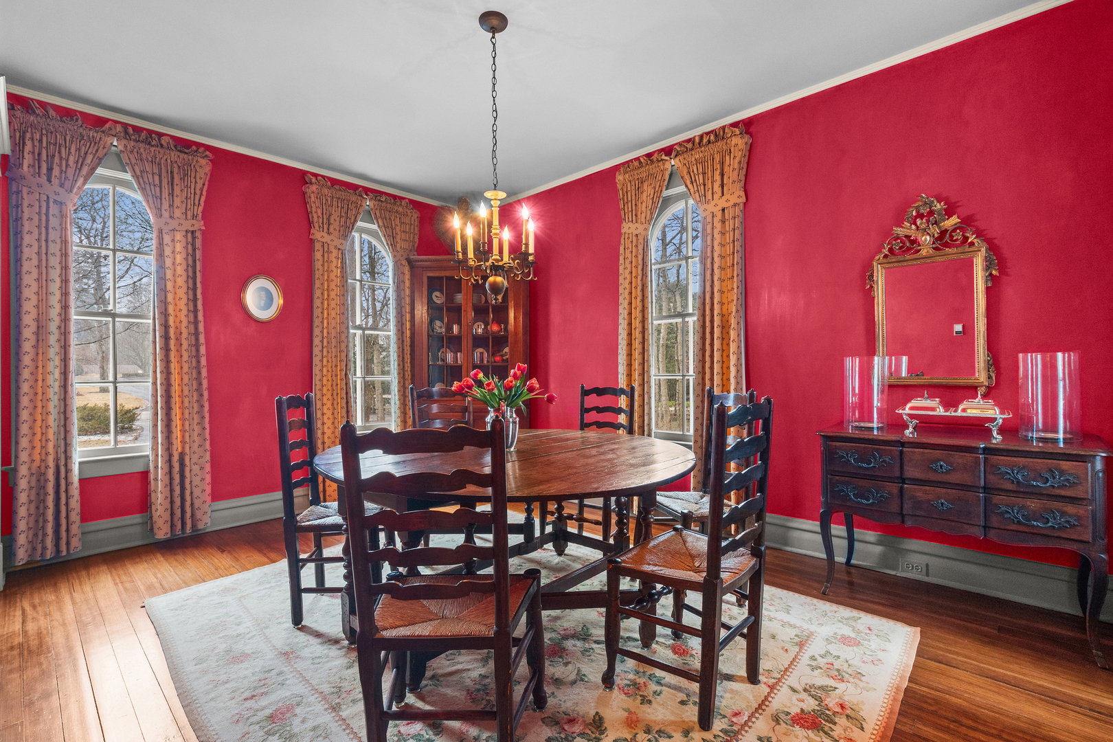 595 Washington Road Lake Forest, IL 60045 - Photo 6 of 28 a view of a dining room with furniture and chandelier
