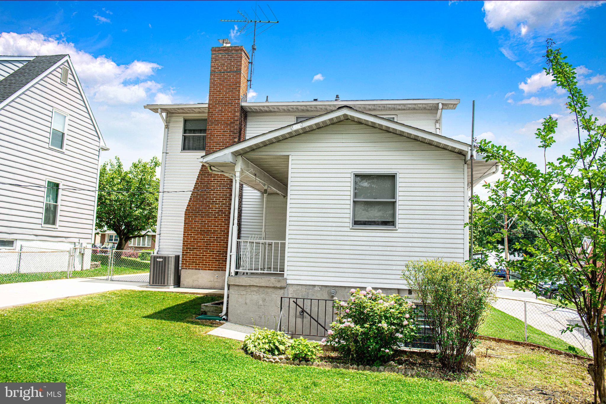 614 George Avenue Baltimore, MD 21221 - Photo 9 of 52