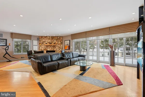 $2,000,000 | 19 Glenview Drive, Warren, NJ 07059