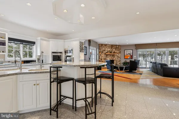 $2,000,000 | 19 Glenview Drive, Warren, NJ 07059