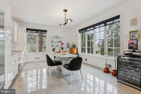 $2,000,000 | 19 Glenview Drive, Warren, NJ 07059