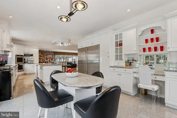 $2,000,000 | 19 Glenview Drive, Warren, NJ 07059