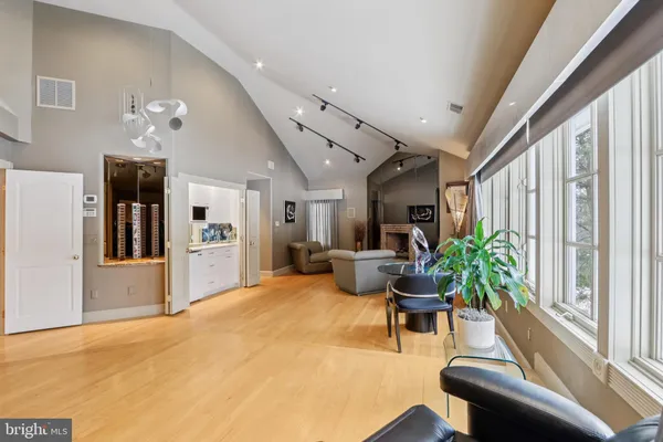 $2,000,000 | 19 Glenview Drive, Warren, NJ 07059