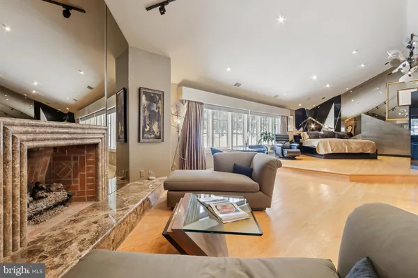 $2,000,000 | 19 Glenview Drive, Warren, NJ 07059