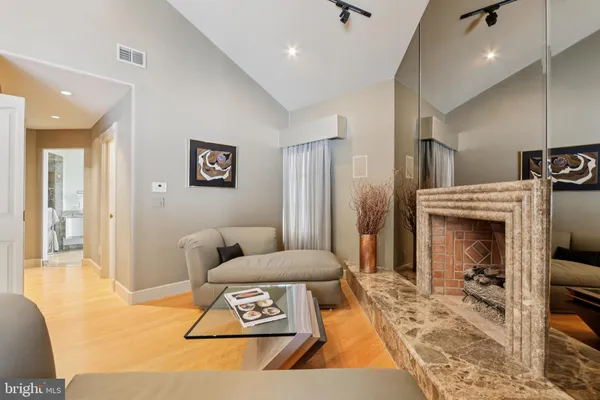 $2,000,000 | 19 Glenview Drive, Warren, NJ 07059