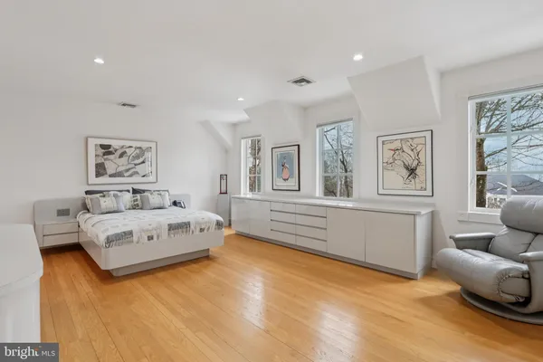 $2,000,000 | 19 Glenview Drive, Warren, NJ 07059