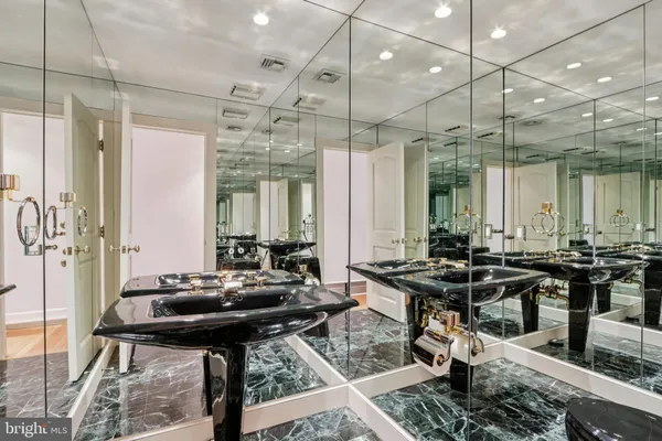 $2,000,000 | 19 Glenview Drive, Warren, NJ 07059