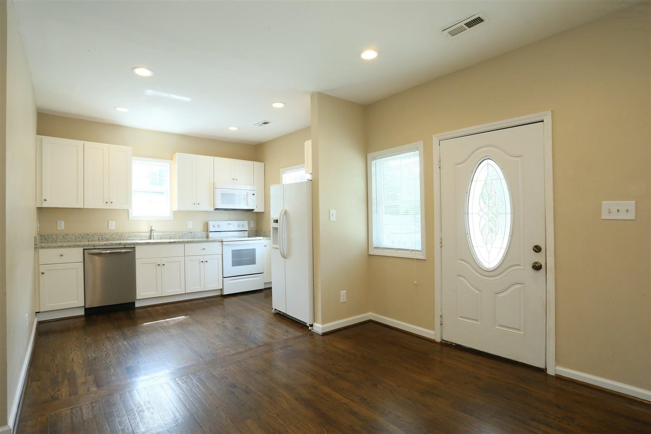 617 East Cabarrus Street Raleigh, NC 27601 - Photo 2 of 16 Photo 2