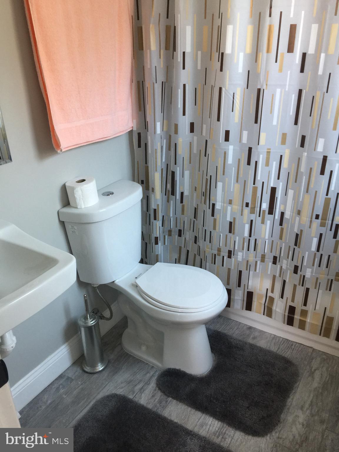 1255 Gordon Road Jenkintown, PA 19046 - Photo 11 of 22