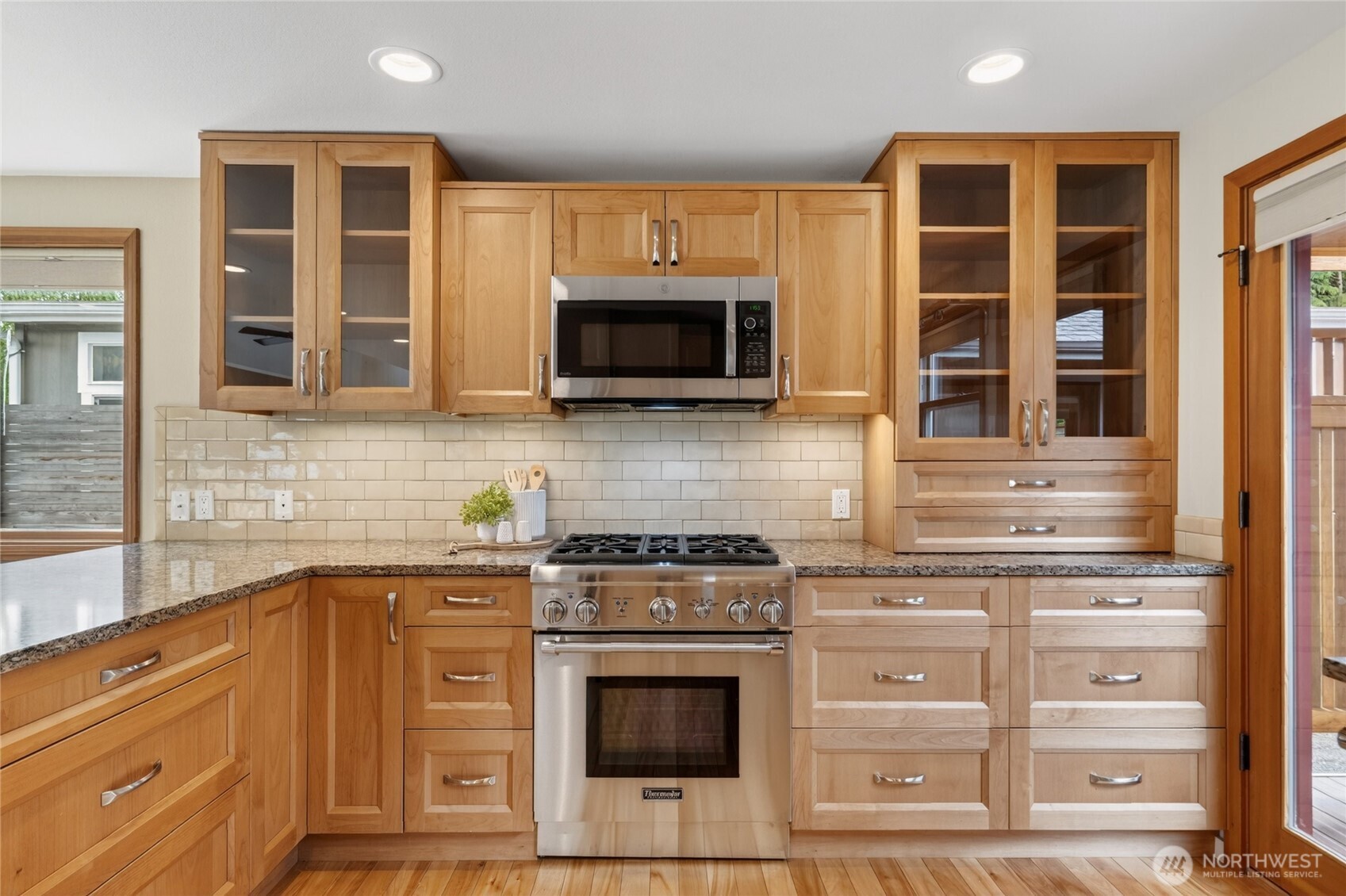270 Shallow Shore Road Bellingham, WA 98229 - Photo 10 of 40
