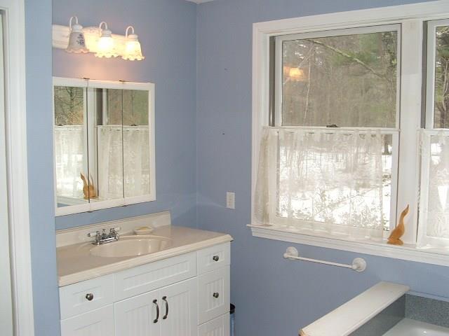 272 Log Cabin Road Arundel, ME 04046 - Photo 23 of 33 Photo