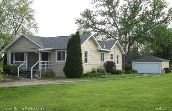 2870 Hickory Lawn Road Rochester Hills, MI 48307 - Photo 1 of 21