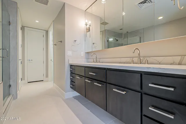 $3,495 | 140 East Rio Salado Parkway, Unit 401, Tempe, AZ 85281