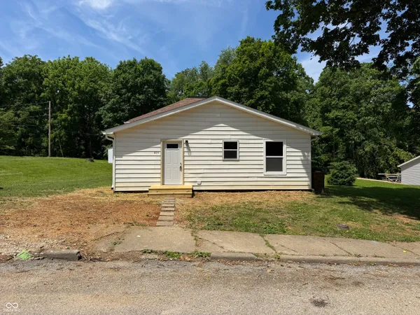 $139,000 | 804 North Main Street, Veedersburg, IN 47987