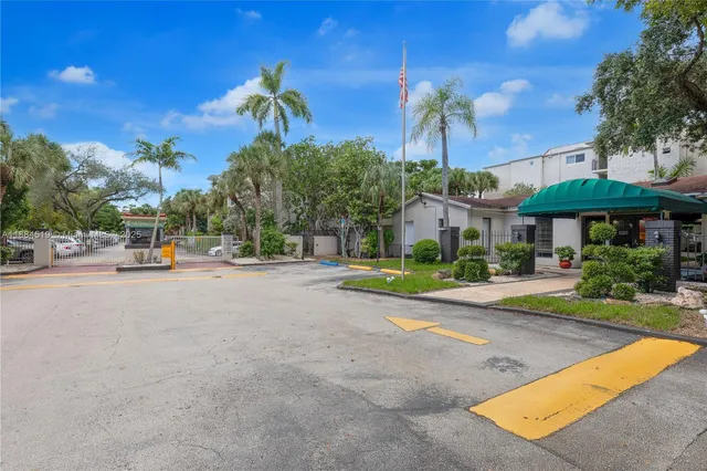 $295,000 | 6884 North Kendall Drive, Unit C401, Pinecrest, FL 33156