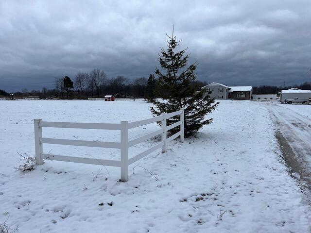 645 South Bossett Road Ravenna, MI 49451 - Photo 2 of 38 IMG_4009