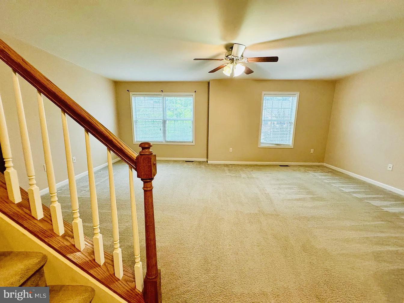 184 Mapleton Drive Harrisburg, PA 17112 - Photo 7 of 37 a view of an entryway