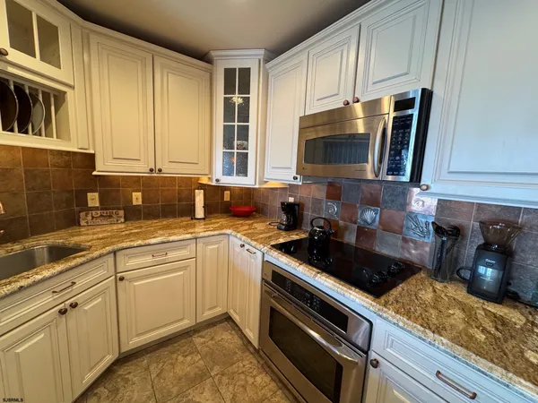 $399,000 | 309 Harbour Cove, Unit 3309, Somers Point, NJ 08244