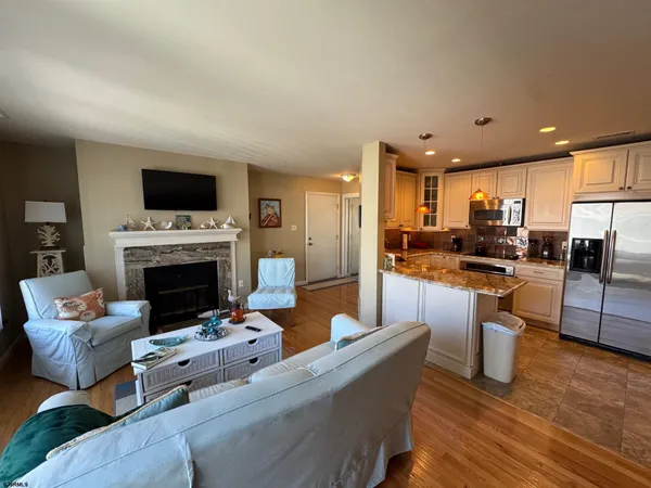 $399,000 | 309 Harbour Cove, Unit 3309, Somers Point, NJ 08244