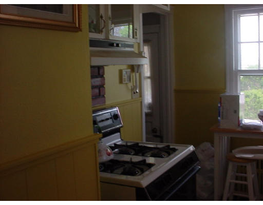 25 Harmon Avenue Springfield, MA 01118 - Photo 5 of 10 Gallery Image 5