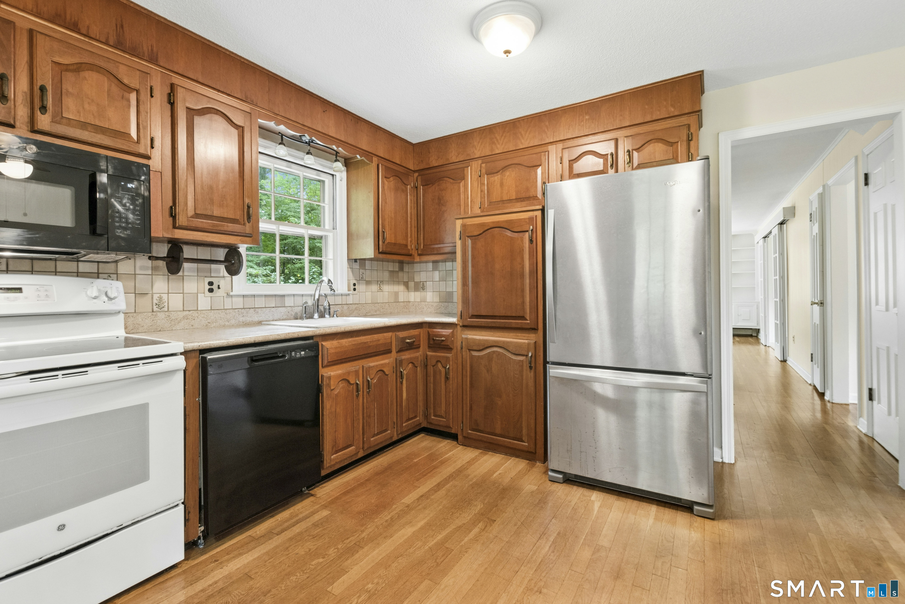 38 Longview Drive Ridgefield, CT 06877 - Photo 14 of 25