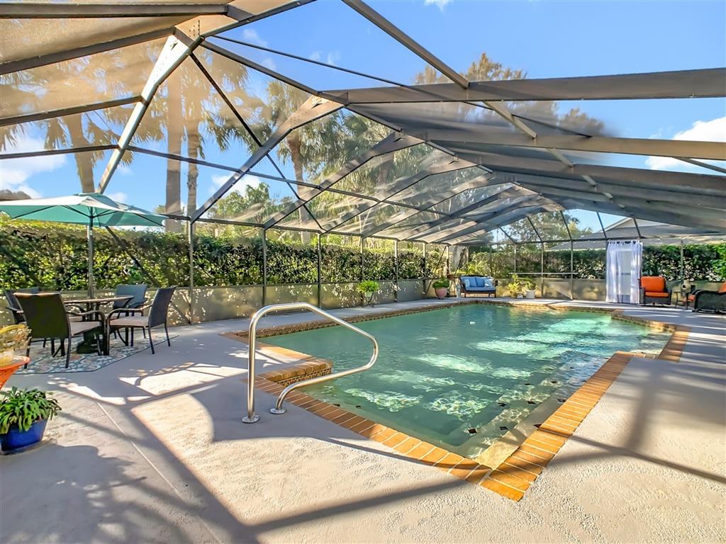 2901 Plantation Road Winter Haven, FL 33884 - Photo 5 of 30 a view of a swimming pool with a patio