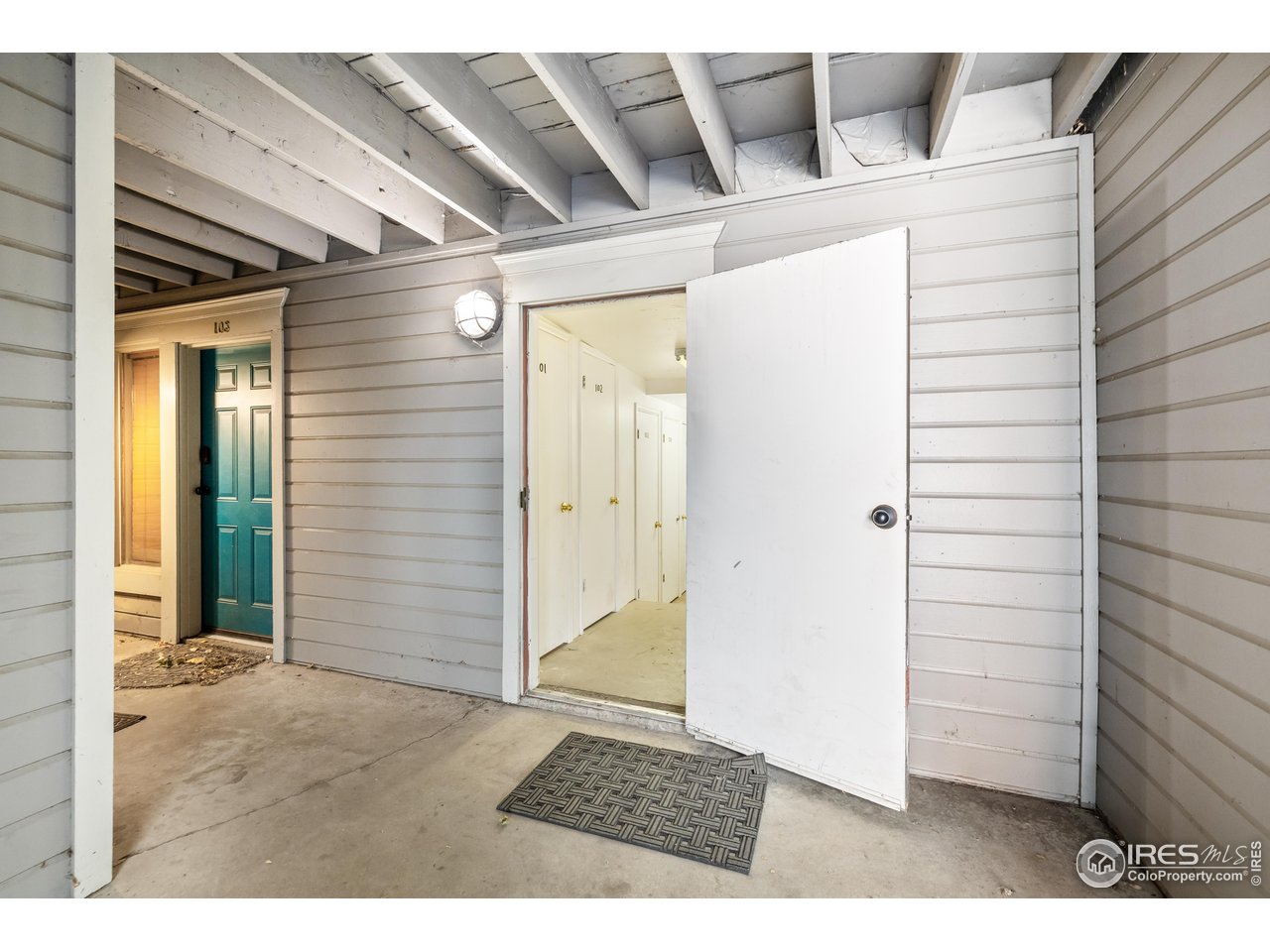 1405 Broadway, Unit 101 Boulder, CO 80302 - Photo 15 of 22 a view of outdoor space