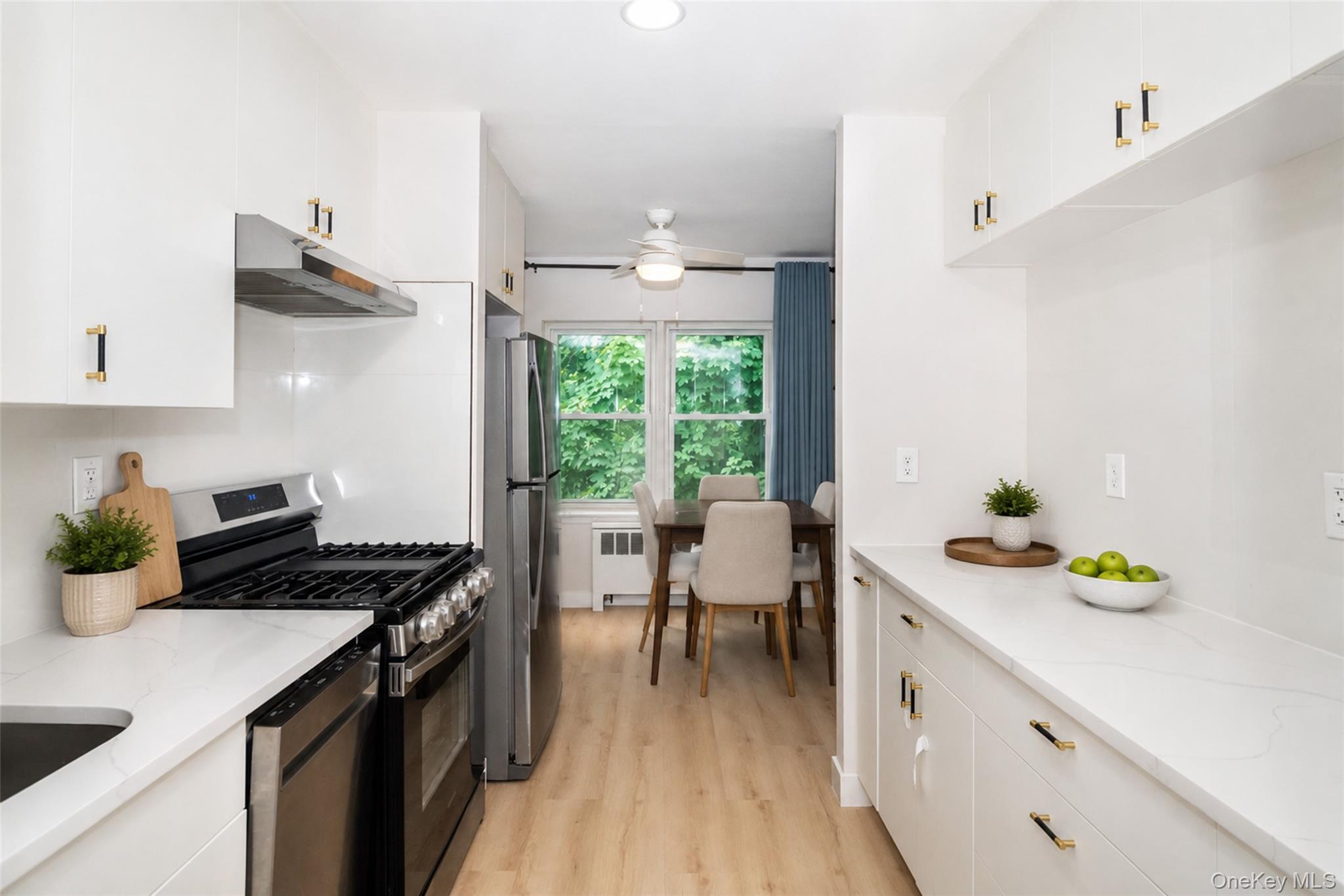 643 Pelham Road, Unit 4D New Rochelle, NY 10805 - Photo 32 of 37