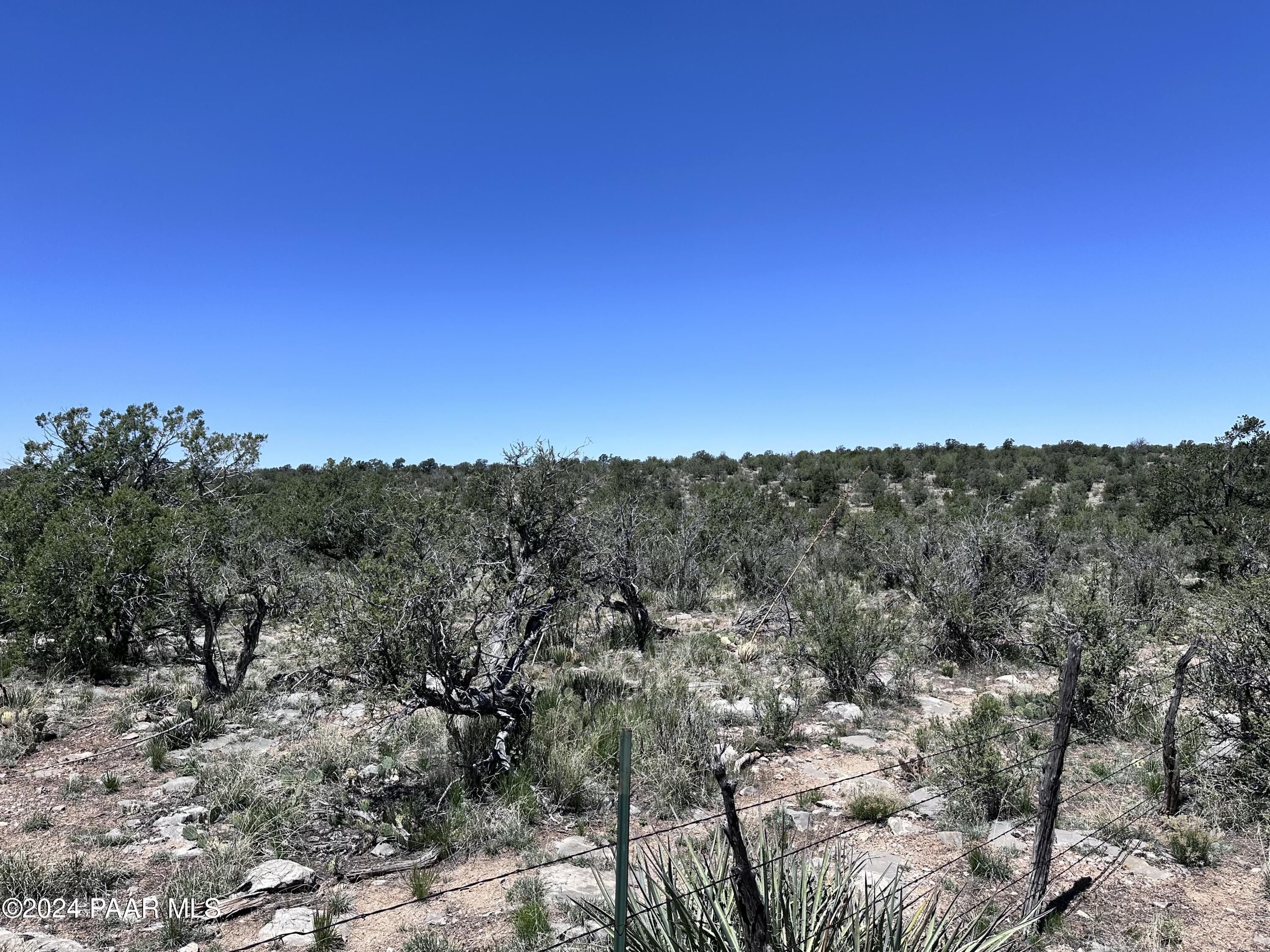 K North Peaceful Hill Road Seligman, AZ 86337 - Photo 13 of 18 a view of a sky
