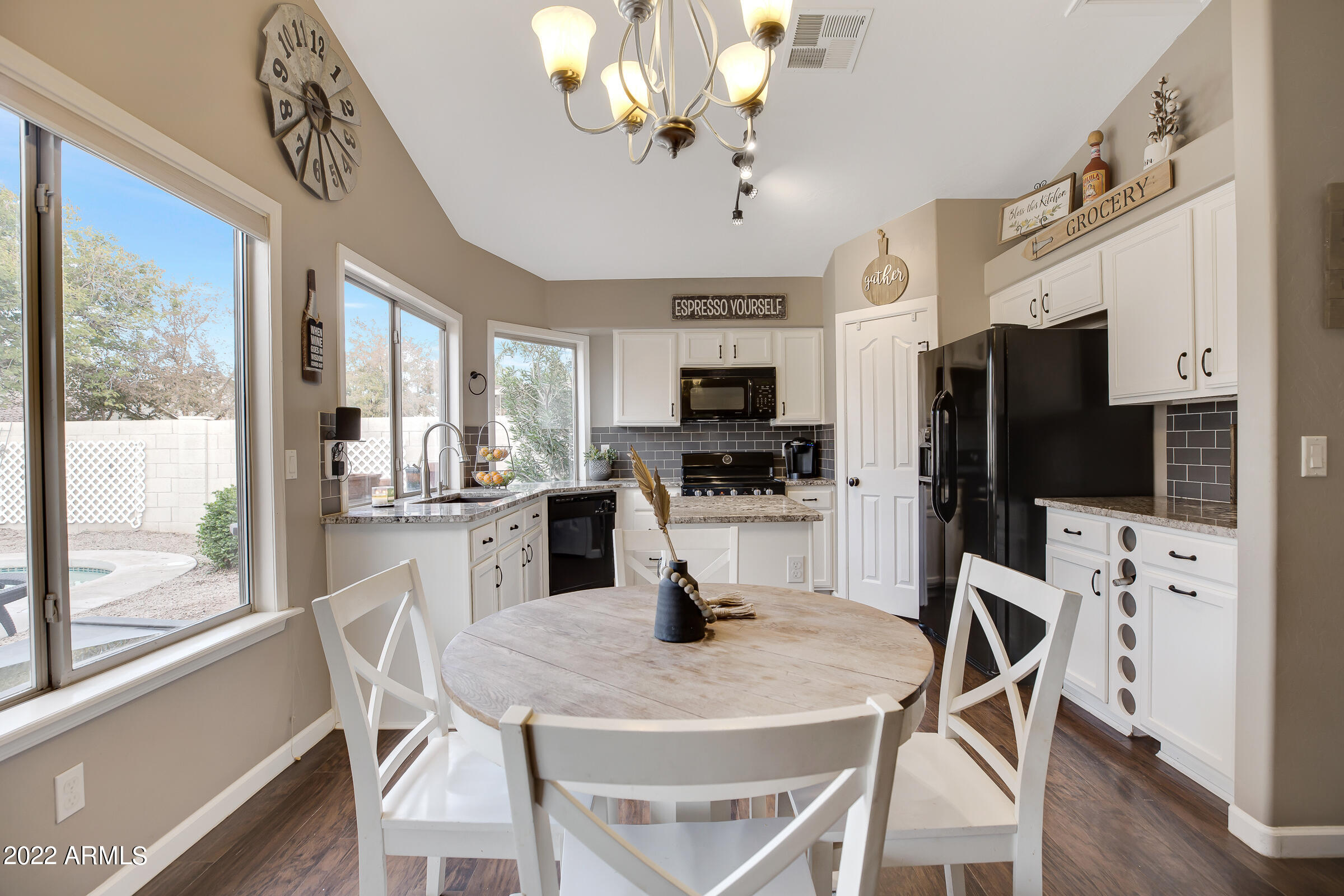 2078 East Appaloosa Road Gilbert, AZ 85296 - Photo 14 of 41 2078 E Appaloosa Rd-19