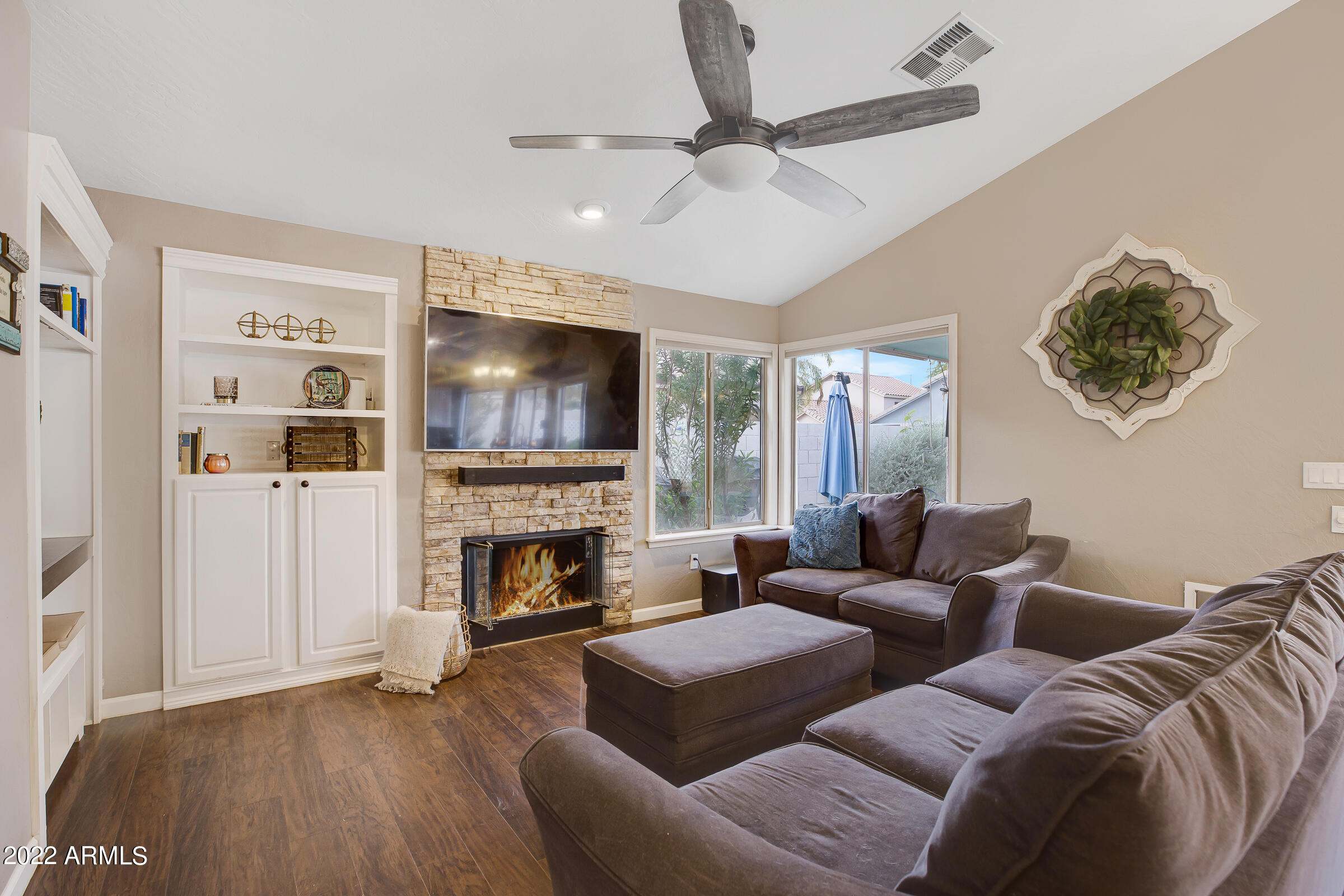 2078 East Appaloosa Road Gilbert, AZ 85296 - Photo 10 of 41 2078 E Appaloosa Rd-14