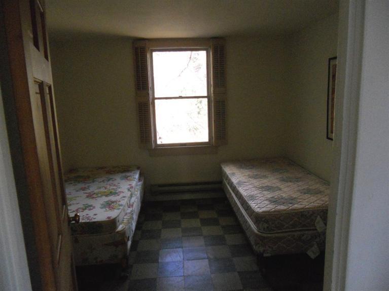 155 Indian Neck Road Wellfleet, MA 02667 - Photo 8 of 8 a room with a window