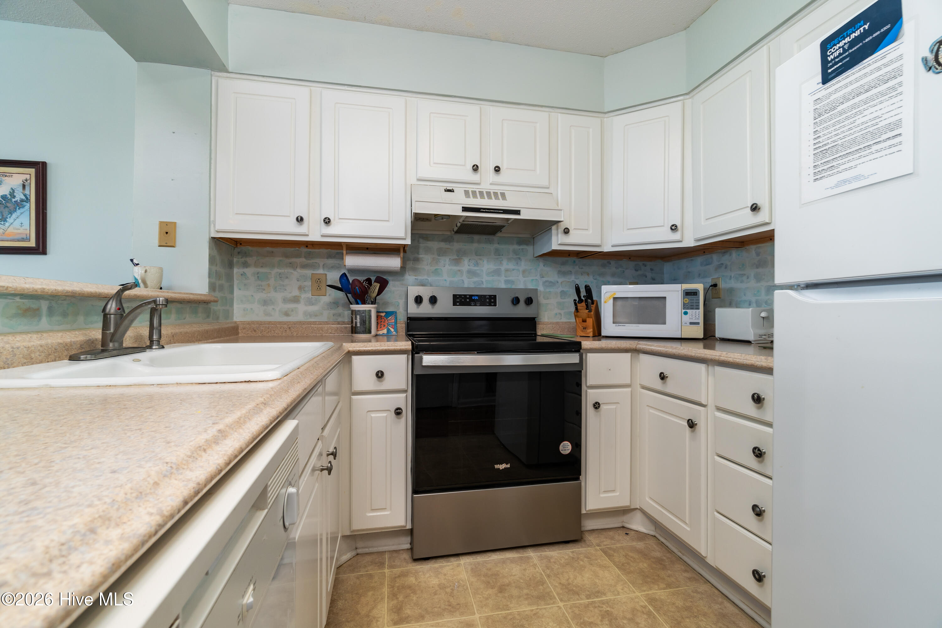 1010 Salter Path Road, Unit 33 Indian Beach, NC 28512 - Photo 13 of 52 Kitchen View