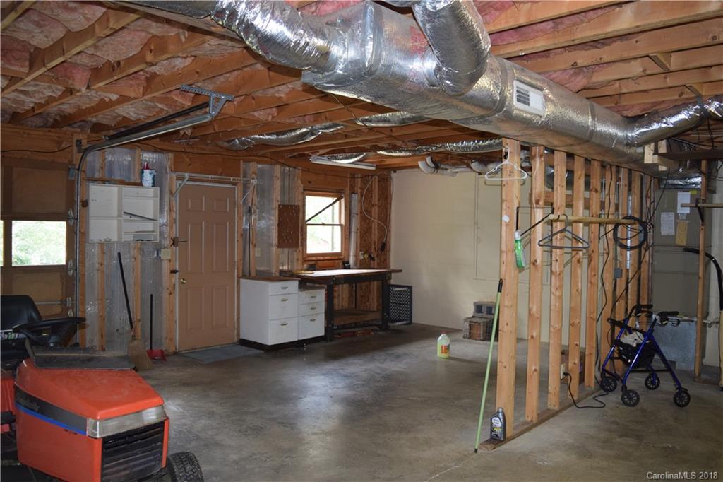 324 Kimmswick Road Charlotte, NC 28214 - Photo 18 of 23 Gallery Image 18