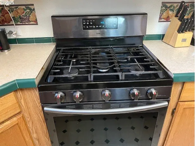 a close view of a stove top oven