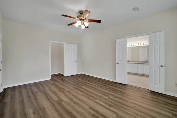 $2,600 | 59 Hidden Meadow Drive, The Woodlands, TX 77382