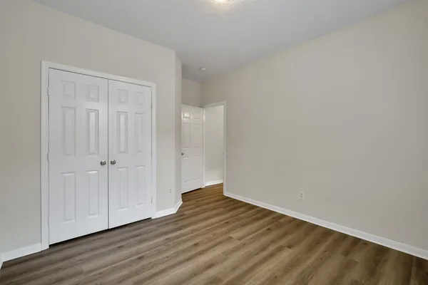$2,600 | 59 Hidden Meadow Drive, The Woodlands, TX 77382