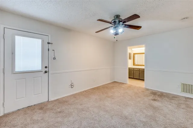 $1,800 | 6913 Sierra Drive, North Richland Hills, TX 76180