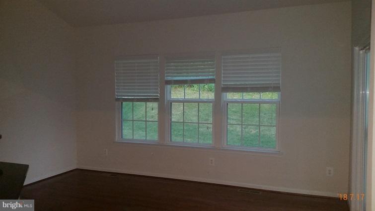 897 Countryside Road Seven Valleys, PA 17360 - Photo 13 of 19 Interior (General)