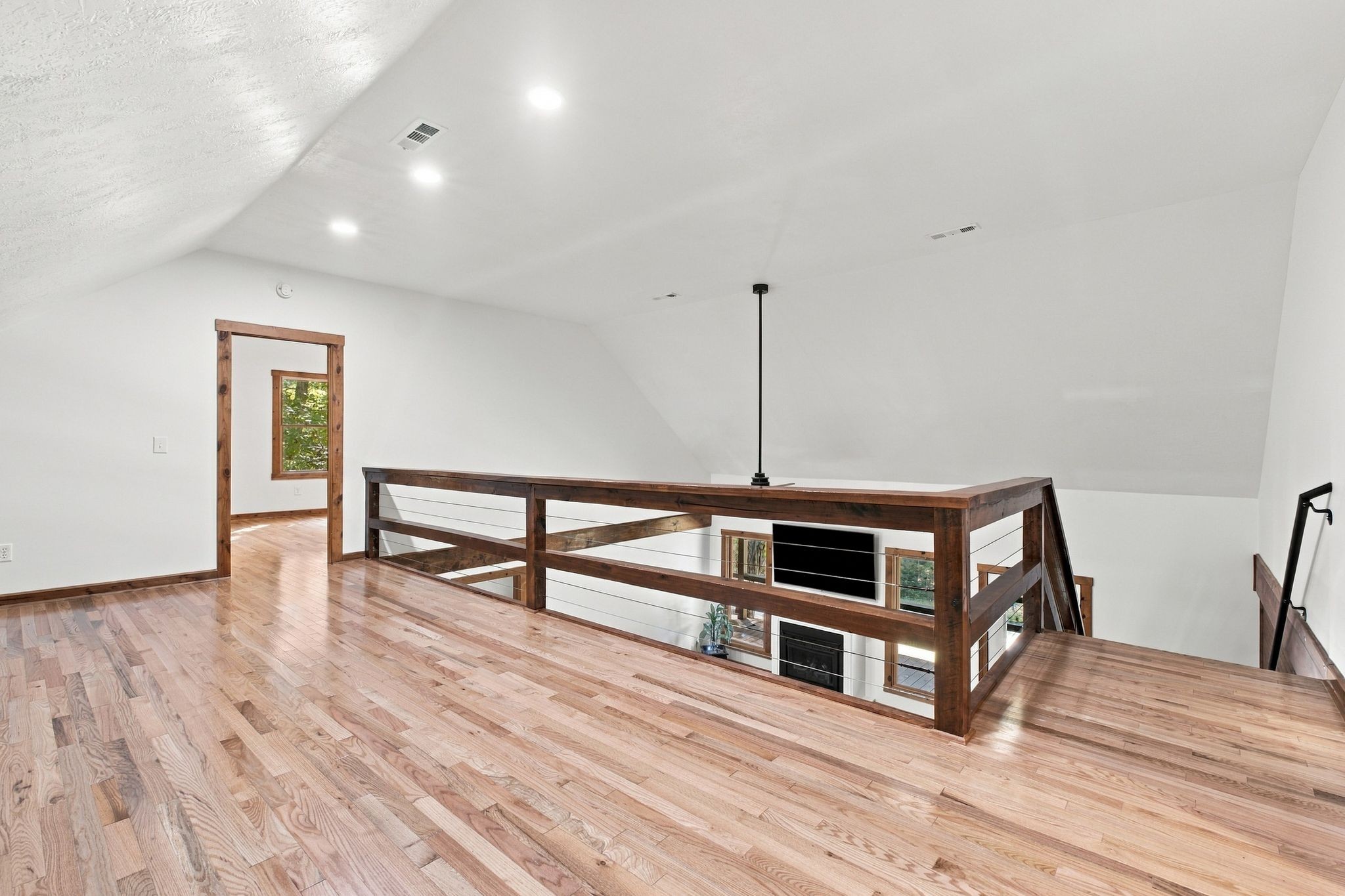 275 Harris Hollow Road Pleasant Shade, TN 37145 - Photo 28 of 46 Gallery Image 28