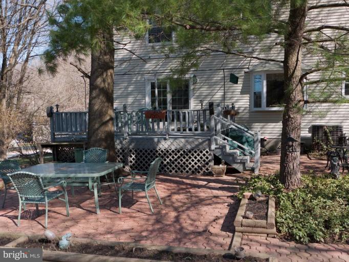10514 Pot Spring Road Cockeysville, MD 21030 - Photo 27 of 29 Patio/Deck