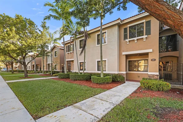 $2,550 | 22721 Southwest 88th Place, Unit 1019, Cutler Bay, FL 33190