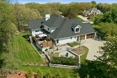 $1,449,000 | W307N2873 Fieldwood Drive, Delafield, WI 53072