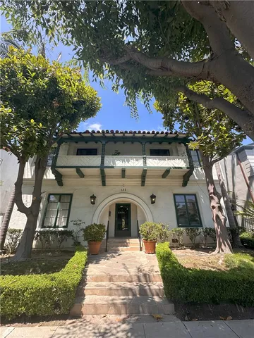 $3,000 | 137 South Roxbury Drive, Beverly Hills, CA 90212