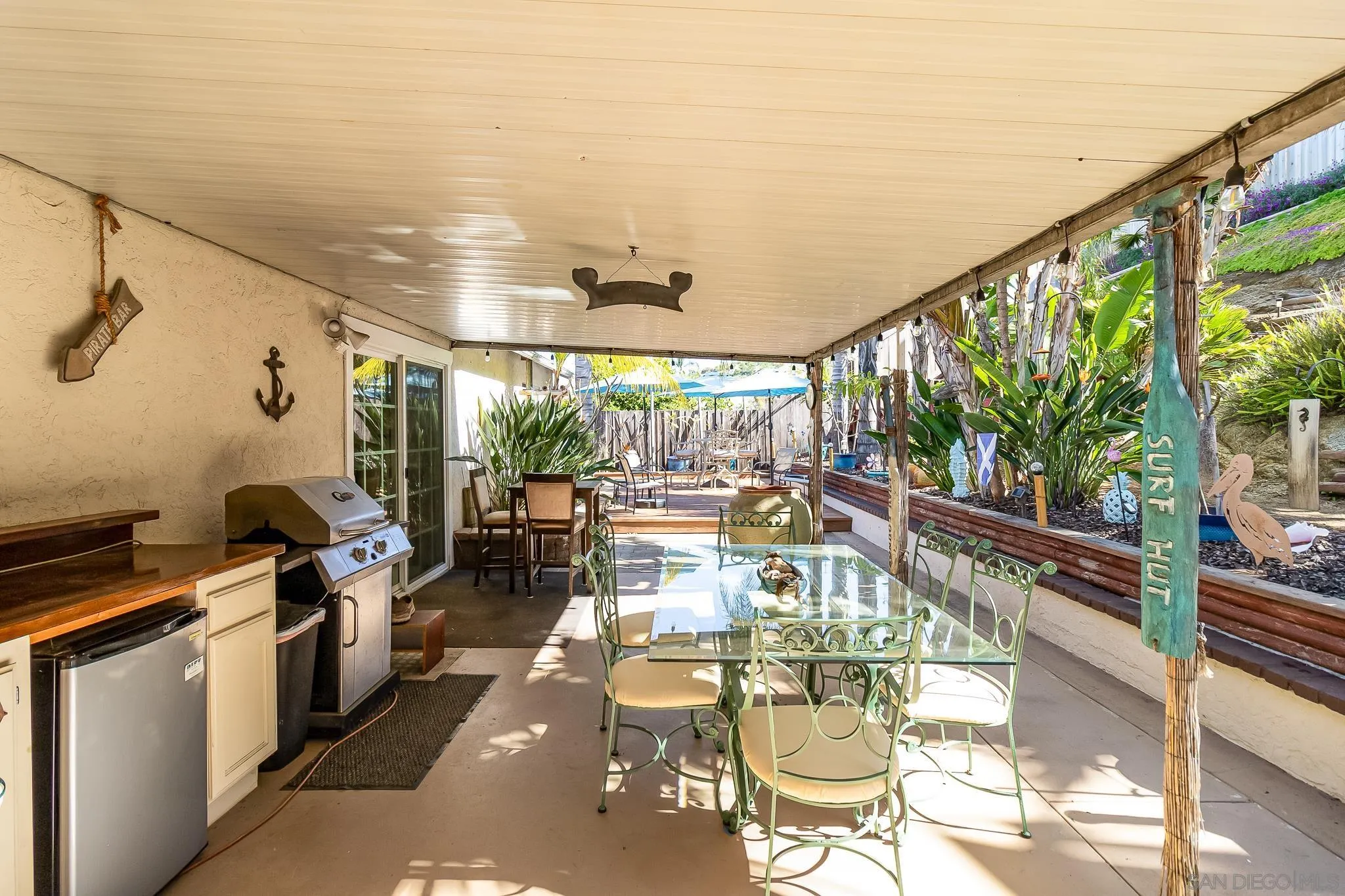 8537 Cordial Road El Cajon, CA 92021 - Photo 28 of 37 a very nice looking room with a large window