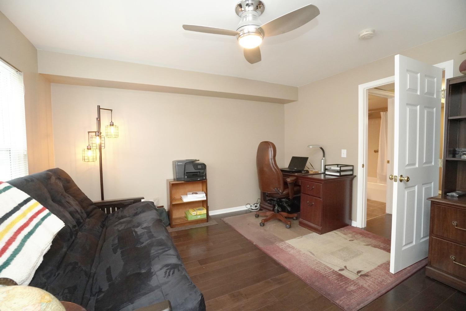 5325 Cooper Road, Unit D Montgomery, OH 45242 - Photo 19 of 25