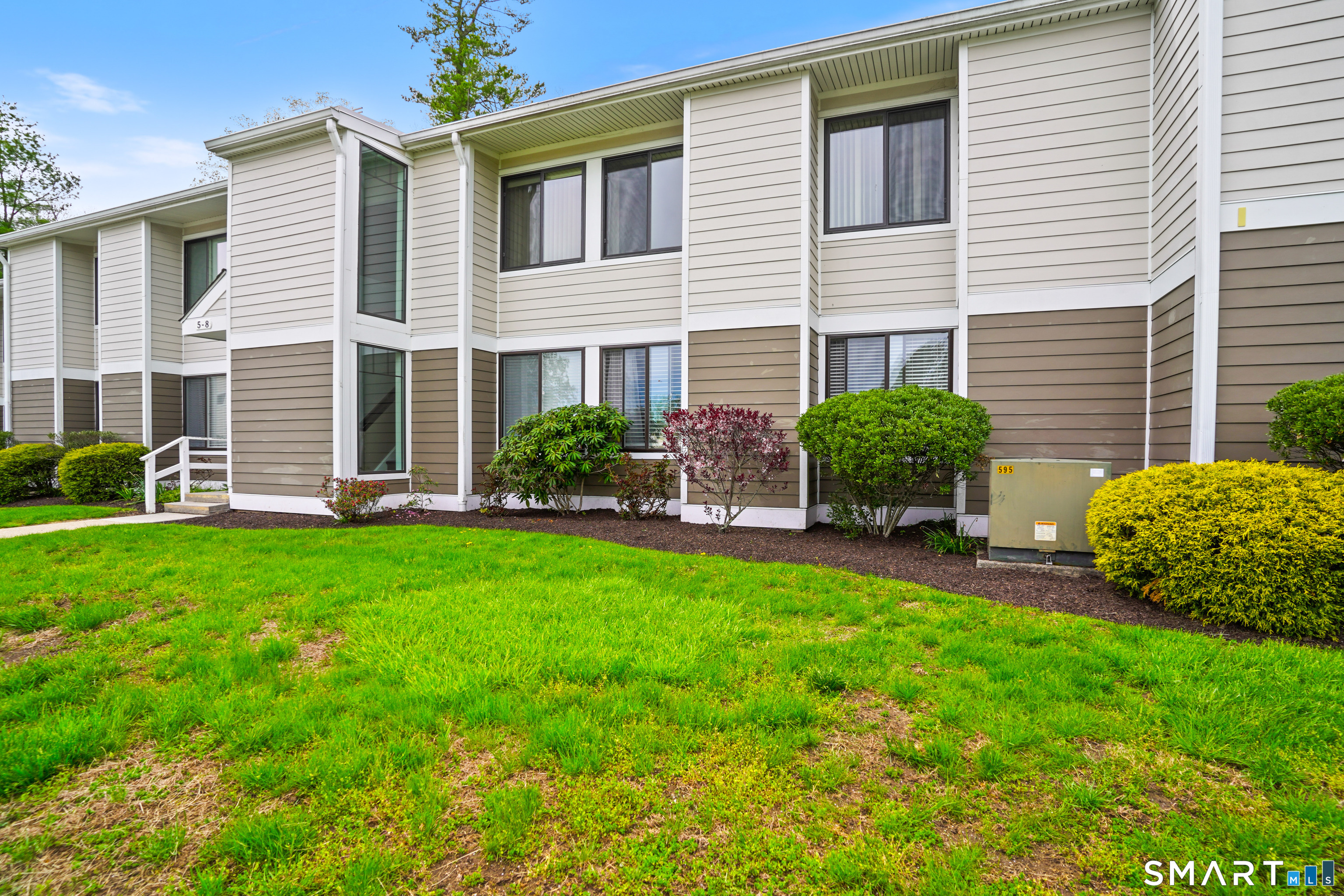 6 Stebbins Close, Unit 6 Ridgefield, CT 06877 - Photo 1 of 1 Gallery Image 1