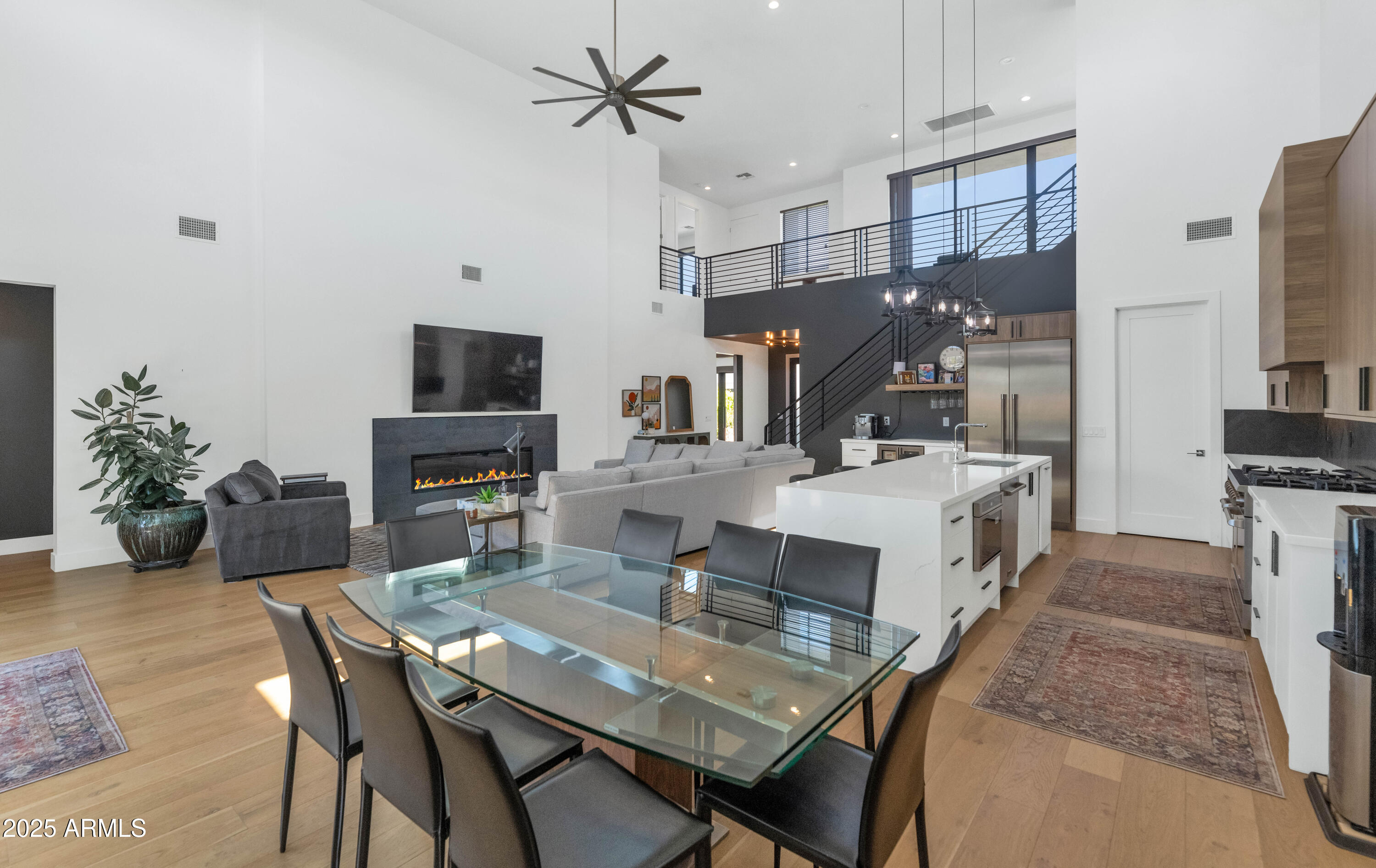 4413 East Turney Avenue Phoenix, AZ 85018 - Photo 6 of 36 _TOD2775