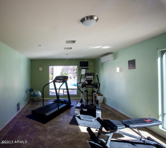5525 East Thomas Road, Unit J4 Phoenix, AZ 85018 - Photo 32 of 36 Community Fitness Center